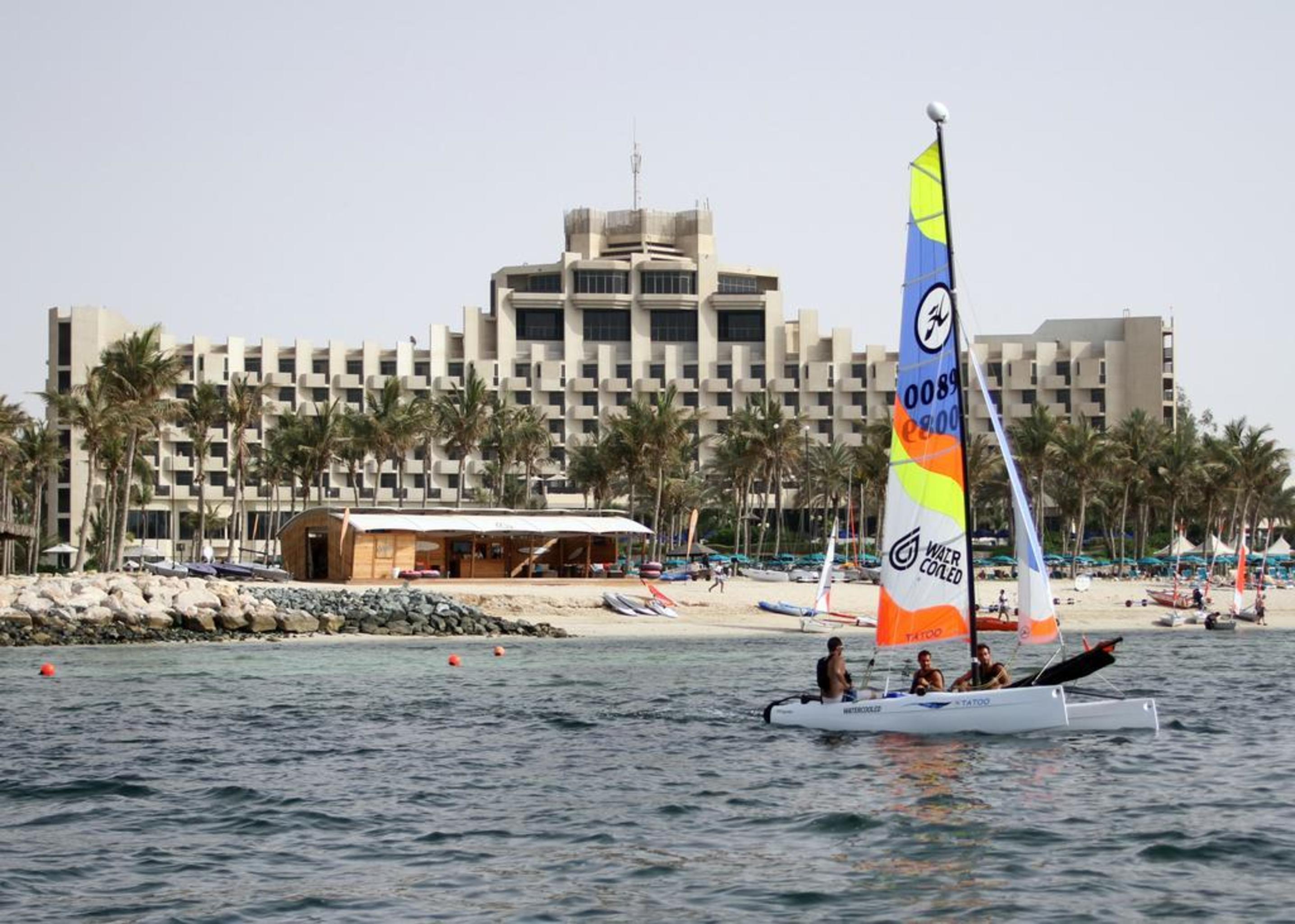 منتجع جيه ايه - فندق جيه ايه بيتش دبي المظهر الخارجي الصورة The Jumeirah Beach Hotel