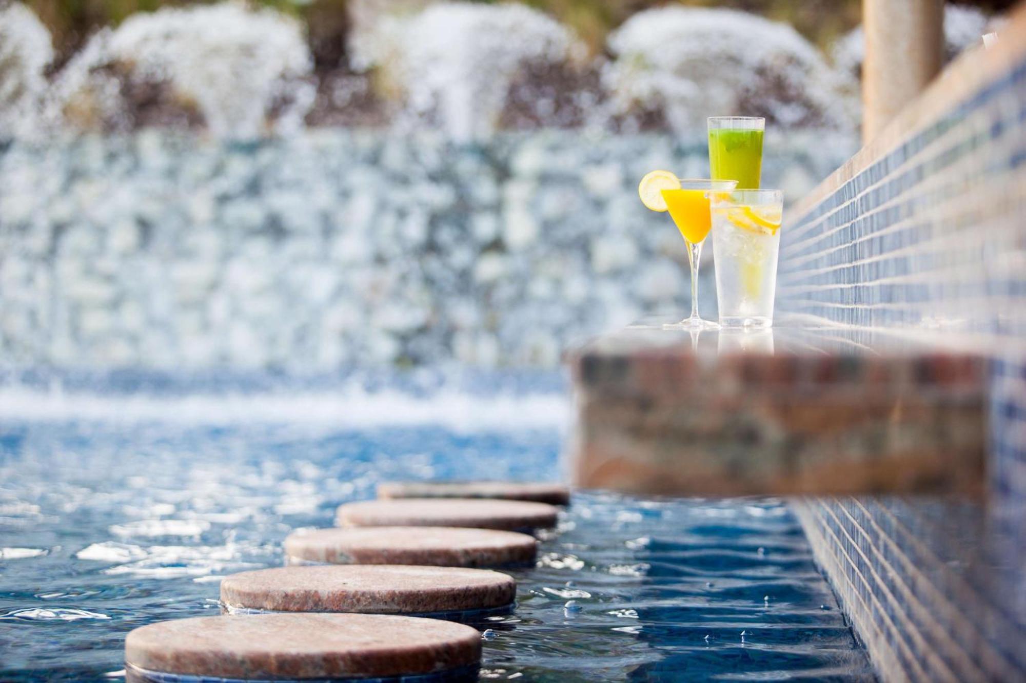 منتجع جيه ايه - فندق جيه ايه بيتش دبي المظهر الخارجي الصورة The swimming pool at the hotel