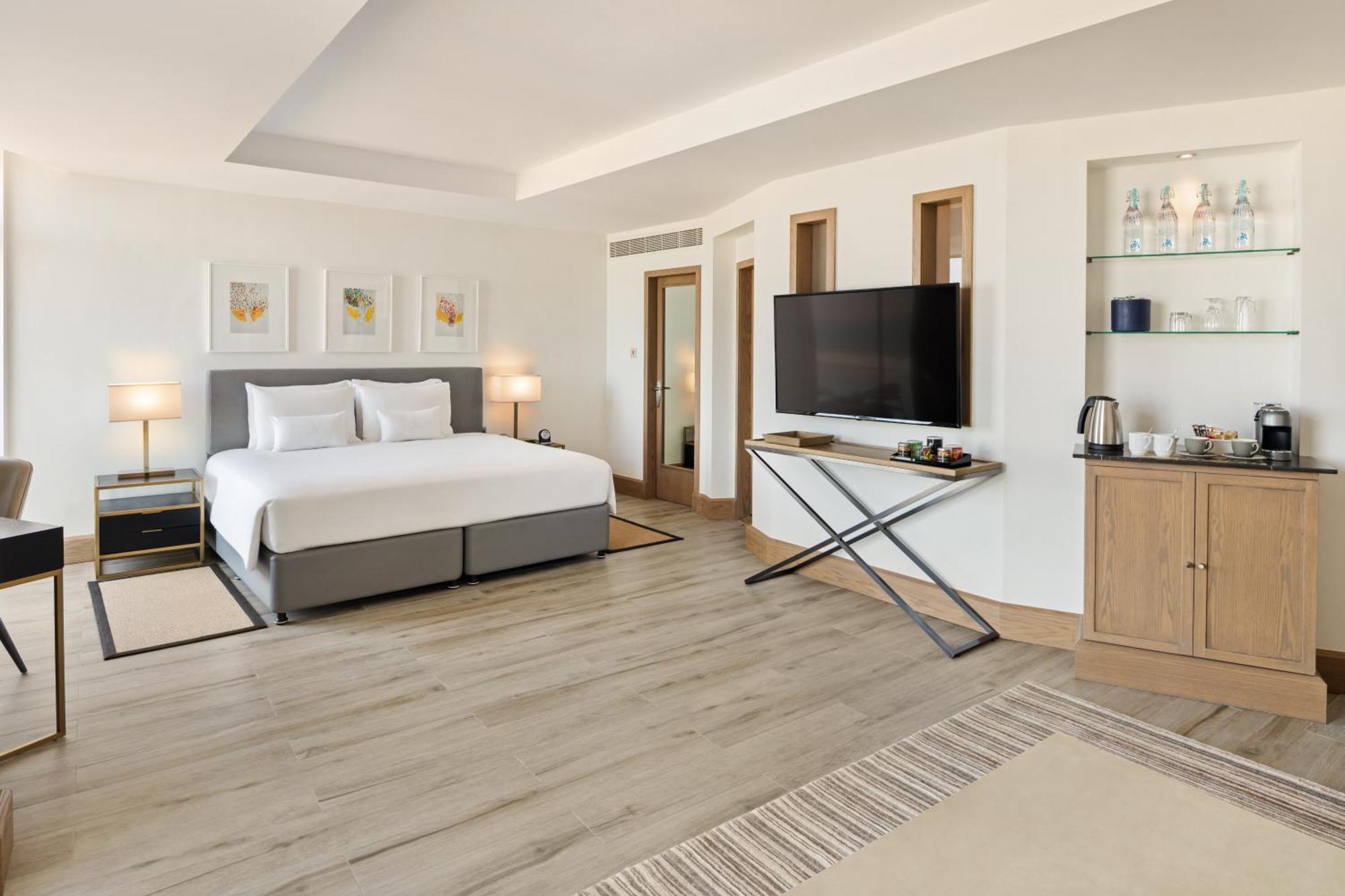 منتجع جيه ايه - فندق جيه ايه بيتش دبي الغرفة الصورة A bedroom at the hotel